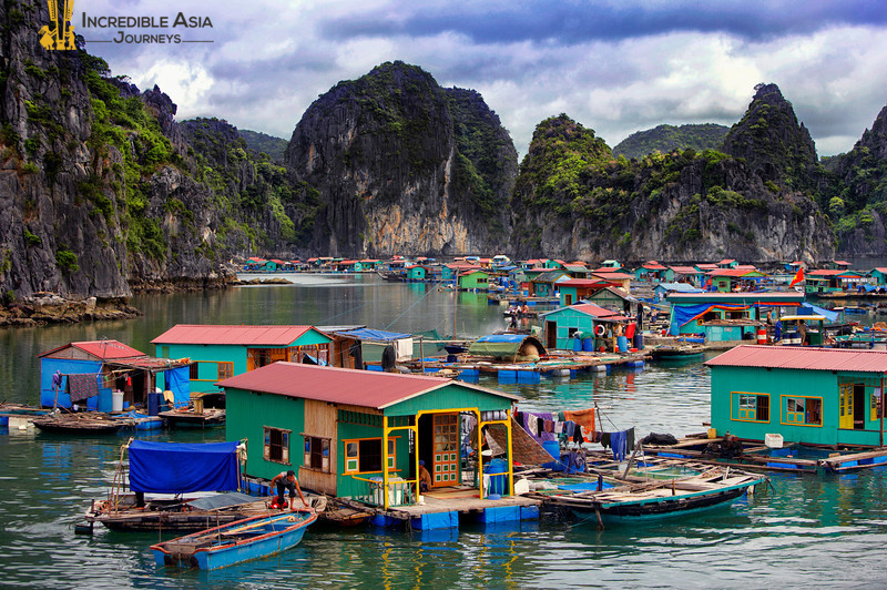 Halong floating village